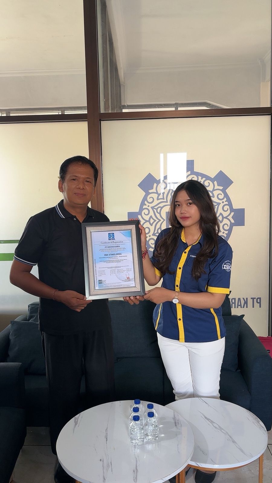 Penyerahan Sertifikat ISO